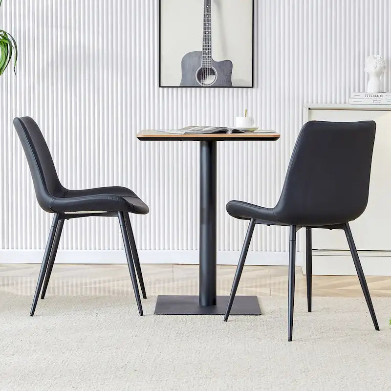 Chaises de restaurant capitonnées avec dossiers en daim et pieds en métal noir
