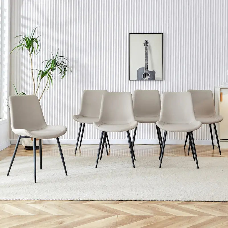 Chaises de restaurant capitonnées avec dossiers en daim et pieds en métal noir